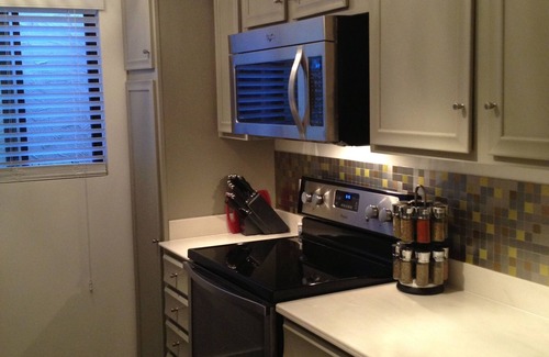 Baristo Condo | Updated 2 bed/2 bath Ground Level steps to pool and tennis courts