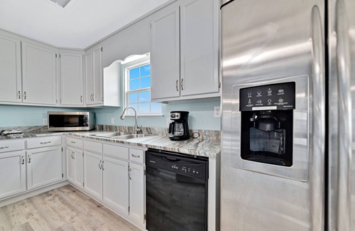 Fort Morgan House | Updated 3 Bdrm w/amazing Gulf Views. Large Covered Deck and Open Deck