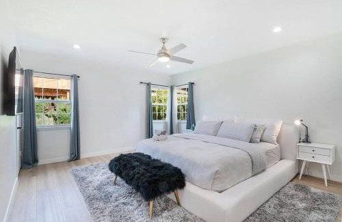 Faircrest Heights House | Updated 3-Bedroom LA Home with Backyard, BBQ & Family-Friendly Amenities