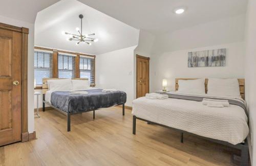 Merion Village House | Updated 4BD House Near German Village w Parking