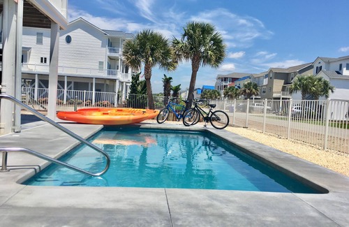 Ocean Isle Beach House | Updated, 4BR, Sleeps 12, Pool, 1 Min Walk to Beach, Highly Rated for Cleanliness