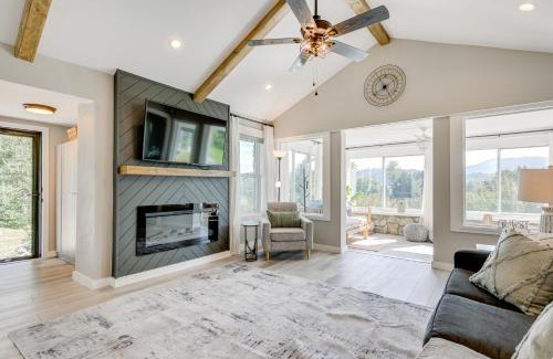Waynesville House | Updated and Modern Waynesville Cottage with Fire Pit