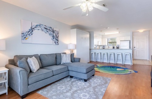 Orange Beach Condo | Updated Bayfront Condo | Private Boat Slip