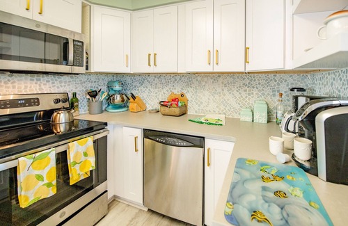 Sea Scape House | Updated beach house Kitty Hawk on Seascape with new pool! Walk to beach!