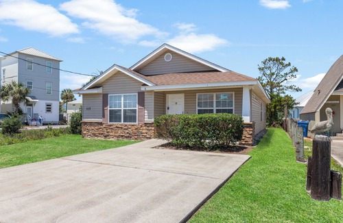 Inlet Beach Heights House | Updated Beach House Literally Steps from the Beach!