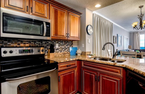 Orange Beach Condo | Updated Beachfront 3/3 Corner Unit - Low density building - Indoor/outdoor pool