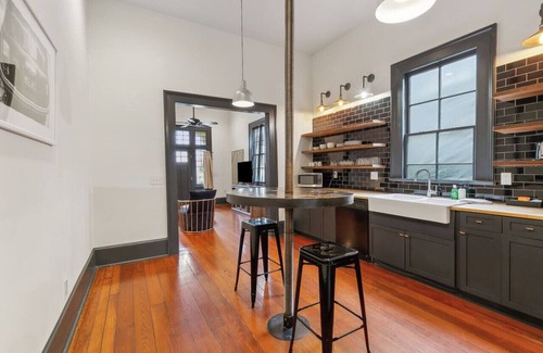Bywater Apartment | Updated Bywater Apt | 5 minutes to French Quarter