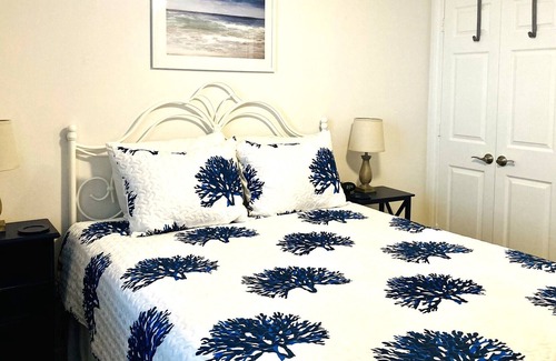Fort Morgan Condo | Updated Condo only steps from the beach and golf!