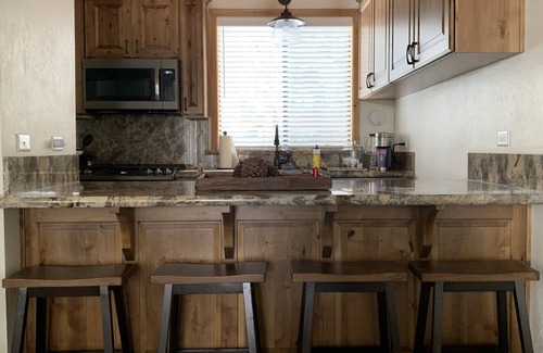Truckee Condo | Updated Condo Walking Distance to Village