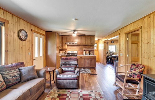 Conover Cabin | Updated Conover Cabin w/Nearby Boating Access!