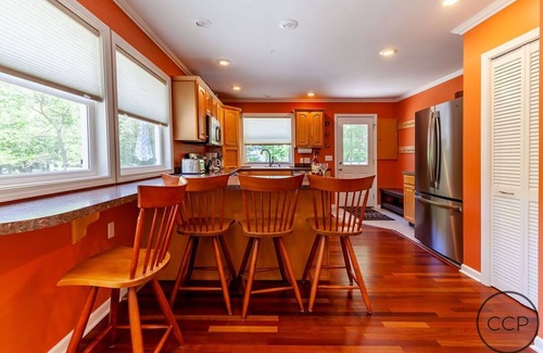 Montague House | Updated cottage on Lake Michigan!