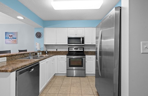 Crescent Beach Condo | Updated Crescent Shores North 1402 - Ocean Front 3 Bed/3 Bath