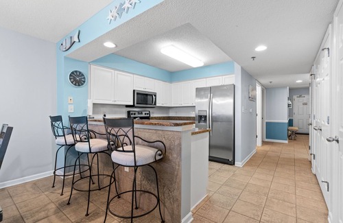 Crescent Beach Condo | Updated Crescent Shores North 1402 - Ocean Front 3 Bed/3 Bath
