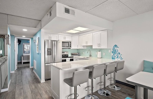 Ocean City Condo | Updated, Direct Bay Front w/Bay Front Pool, 3 Blocks to Beach/Boardwalk