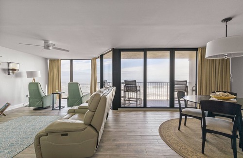 Bethune Beach Condo | Updated, Direct Oceanfront Getaway in Chadham by the Sea! Amazing Amenities