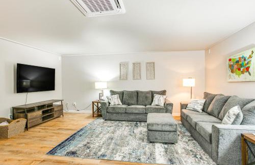 Enumclaw House | Updated Duplex Home Less Than 1 Mi to Downtown Enumclaw!
