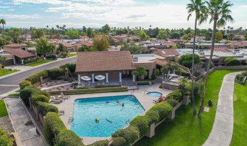 South Scottsdale House | Updated, Enclosed Patio, Corner Lot, Bike Trail