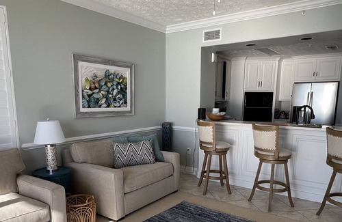 Gulf Lagoon Beach Condo | Updated furnishings, 3BR/3BA, 48ft Private Balcony, Heated Pool, Beach Chairs