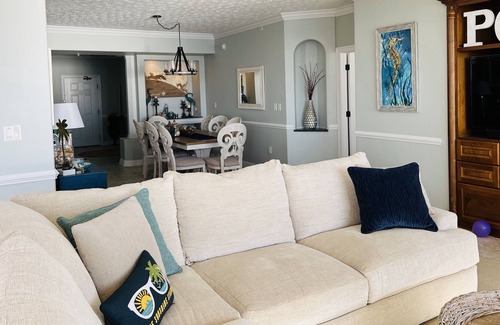 Gulf Lagoon Beach Condo | Updated furnishings, 3BR/3BA, 48ft Private Balcony, Heated Pool, Beach Chairs
