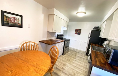 Spokane House | Updated Gonzaga duplex near downtown Spokane
