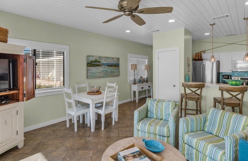 Seagrove Beach Condo | Updated Gulf Front in Seagrove, Direct Sunset View + Free Attraction Tickets!