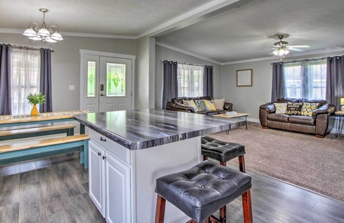 Harpers Ferry Cottage | Updated Harpers Ferry Home: Only Half Mi to River!