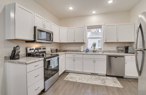 Roosevelt House | Updated Home < 1 Mi to Downtown Fargo!