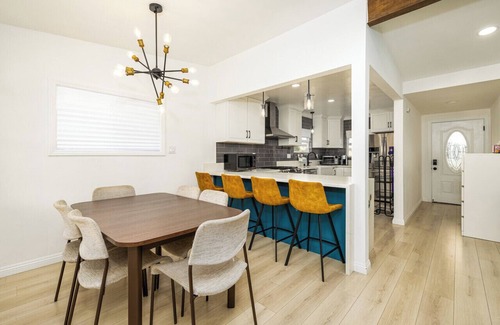 Southwood House | Updated in 2022 - Big Backyard - Close to Beach