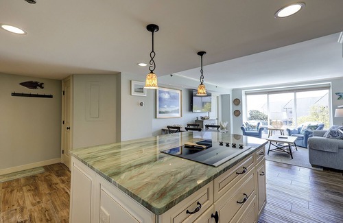 Palmetto Dunes Condo | Updated Luxury Remodeled Ocean view Villa Bikes & Beach Gear included