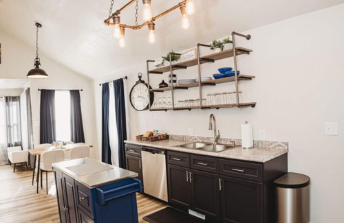 Casper House | Updated, modern loving in the center of Casper