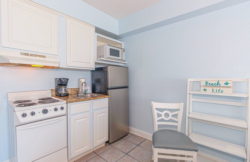 Myrtle Beach Condo | Updated Oceanfront Suite! Spectacular Views- Sea Mist 20506