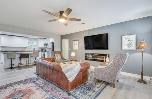 Brent House | Updated Pensacola Home about 7 Mi to Beach!
