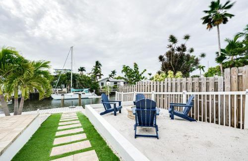 Saint James City House | Updated St James City Home on Canal with Pool and Dock