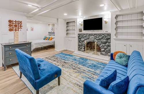 Teaneck Apartment | Updated Teaneck Studio, Short Drive to NYC!