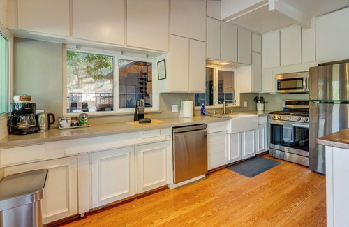 Kaweah Cottage | Updated Three Rivers Vacation Rental w/Gas Grill