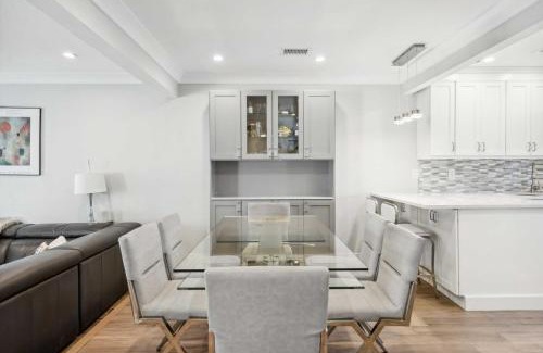 Southampton Apartment | Updated Townhouse in the Heart of the Hamptons