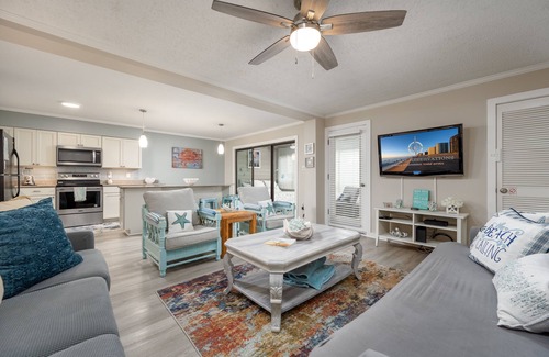 North Ocean City Condo | Updated Two bedroom, two bath bayside condo with large outdoor pool