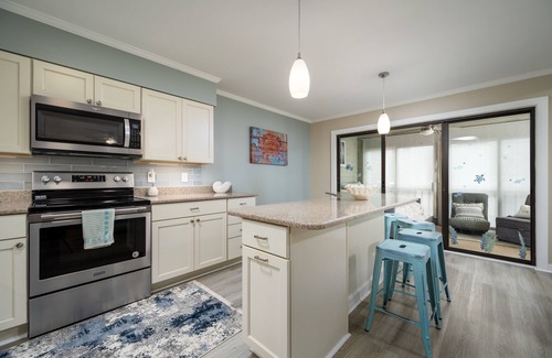 North Ocean City Condo | Updated Two bedroom, two bath bayside condo with large outdoor pool