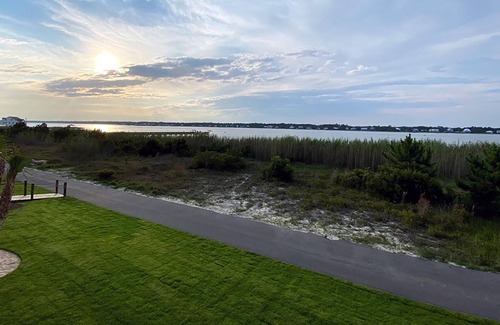 Gulf Shores House | Upgraded home w. luxe touches, pool access, walk to beach