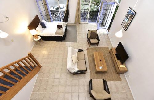 Waterloo Apartment | Upper Chapel