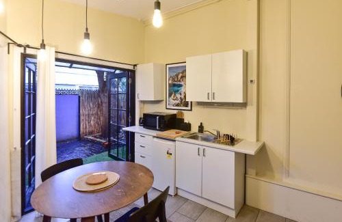 Waterloo Apartment | Upper Chapel Loft Apartment