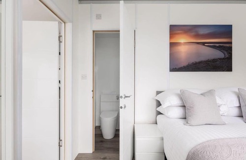 Isle of Portland Apartment | Upper Cliff Studio