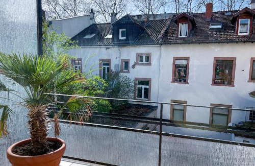 Neustadt an der Weinstrasse Apartment | UPPER ROOM Apartment im Zentrum mit kostenfreiem Parkplatz