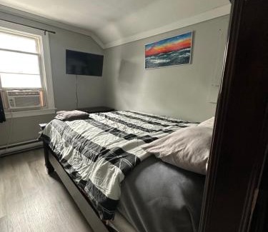 South Central Apartment | Upper Floor 2 bedroom Unit