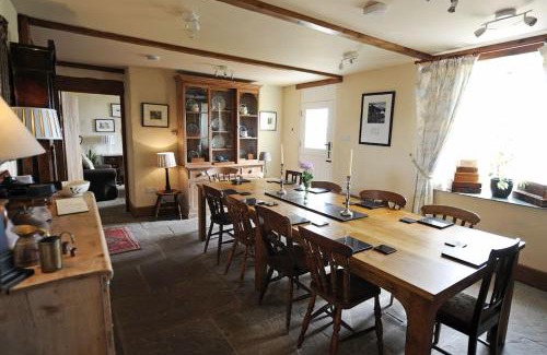 St Brides House | Upper Porthmawr - 5 Bedroom Cottage - Whitesands