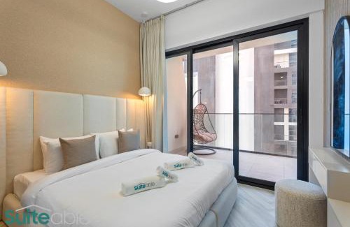 Al Rigga Apartment | Upscale 1 bedroom with Burj Khalifa View
