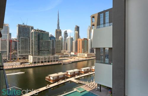 Al Rigga Apartment | Upscale 1 bedroom with Burj Khalifa View