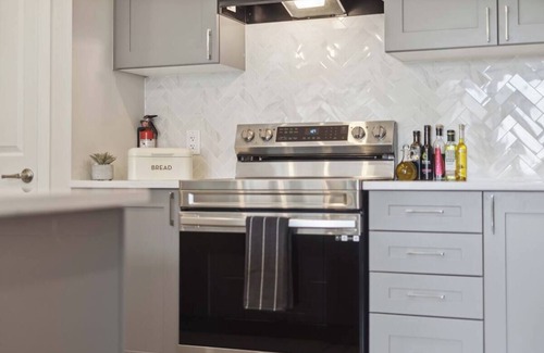 Ottawa Division House | Upscale 2BED | Central Barrhaven