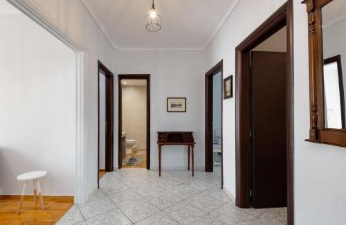 Ampelokipoi-Menemeni Apartment | Upscale and Spacious 3BR Home