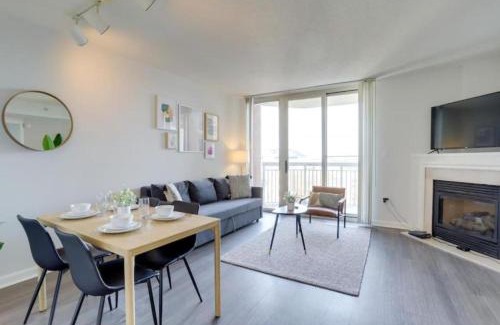 Ballston Apartment | Upscale Ballston Living with Gym Access